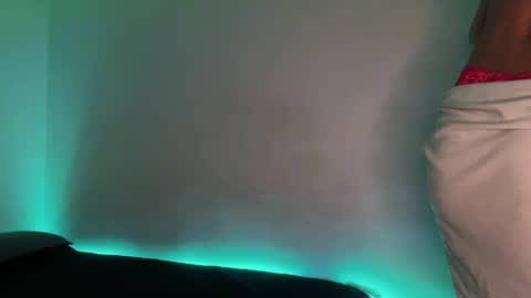 assiavilla1 online show from March 2025 04:32:01 AM