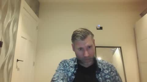 Snapshot of assmani28 chatting on December 2024 09:23:01 PM Assmani28 online show from December 2024 09:23:01 PM