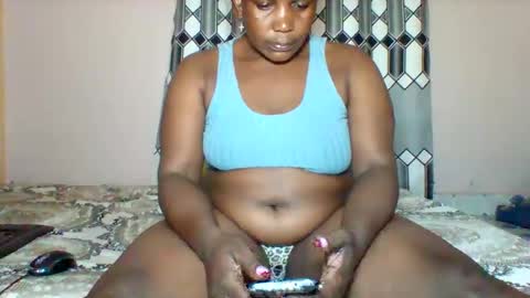 FLORAH DANIEL online show from January 2026 07:05:02 PM