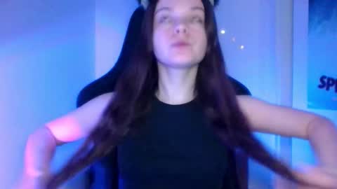 astradream_ online show from February 2026 10:39:02 PM