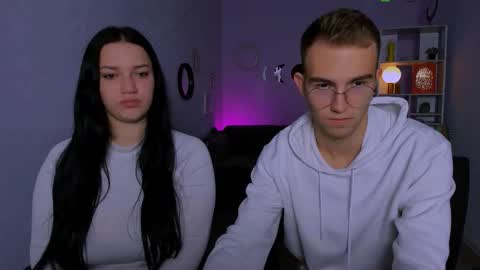 astren online show from October 2025 12:50:01 PM