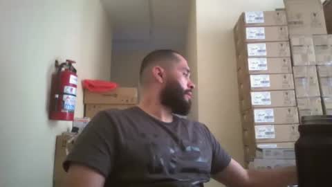 Snapshot of astro_boy_01 chatting on October 2025 09:37:01 PM astro_boy_01 online show from October 2025 09:37:01 PM