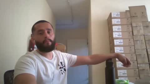 Snapshot of astro_boy_01 chatting on October 2025 09:17:02 PM astro_boy_01 online show from October 2025 09:17:02 PM