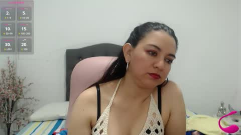 camila  online show from January 2026 02:49:01 AM