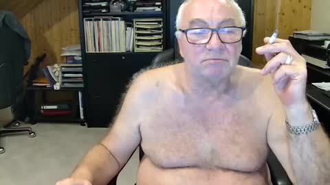 asusandy online show from January 2025 12:11:01 AM