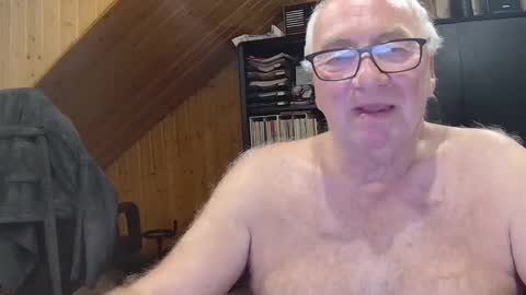 asusandy online show from May 2026 11:45:02 PM