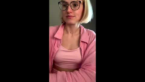 Snapshot of asya_new chatting on September 2025 09:42:02 AM asya_new online show from September 2025 09:42:02 AM