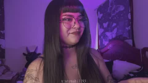 Snapshot of atena_hill93 chatting on May 2026 06:57:02 PM Atena online show from May 2026 06:57:02 PM