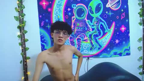 Snapshot of atena_hot29 chatting on December 2025 07:53:01 PM atena_hot29 online show from December 2025 07:53:01 PM