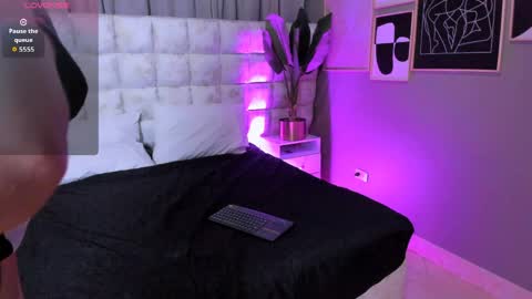 atenea velle online show from April 2026 01:23:01 PM