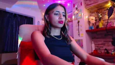 Snapshot of ateneasairce chatting on February 2025 02:08:01 AM Atenea online show from February 2025 02:08:01 AM
