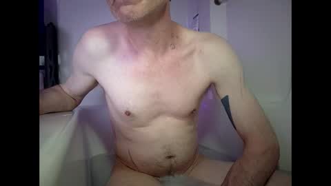 jonnyandrew online show from June 2026 02:03:01 AM