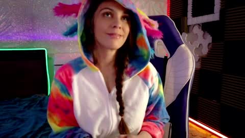 Athena Autumn online show from April 2026 02:31:01 AM