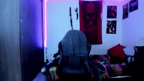 athenauwu online show from February 2025 06:07:01 AM