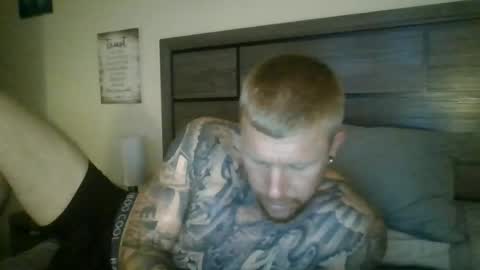 AthleticWhiteboy777 online show from July 2026 05:24:01 AM