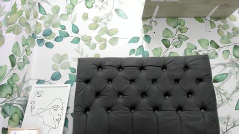 Atilana Diaz online show from November 2025 05:12:02 PM