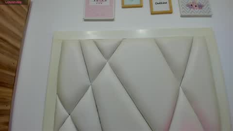 Atilana Diaz online show from April 2026 07:58:02 PM