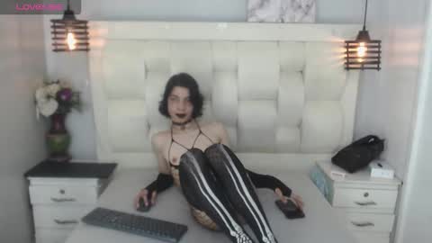 Snapshot of atley_dolly_ chatting on October 2025 09:35:02 PM ATLEY online show from October 2025 09:35:02 PM