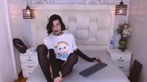 Snapshot of atley_dolly_ chatting on February 2026 10:50:02 PM ATLEY online show from February 2026 10:50:02 PM