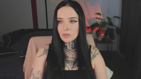 online every day between 10am-23pm online show from November 2025 04:33:02 AM