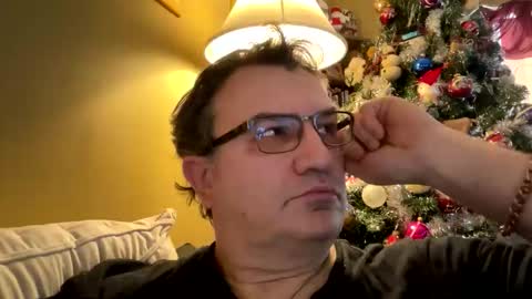 Snapshot of atozzzz chatting on December 2025 04:45:02 PM atozzzz online show from December 2025 04:45:02 PM