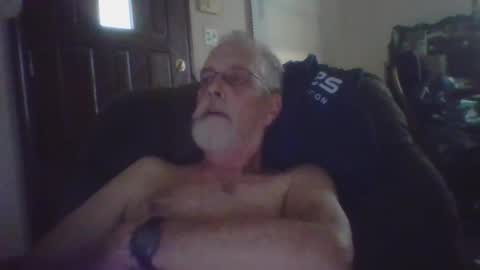 Snapshot of atsluber chatting on September 2025 10:35:02 PM atsluber online show from September 2025 10:35:02 PM