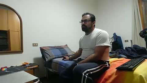 Bleakw85 online show from November 2025 09:24:02 PM