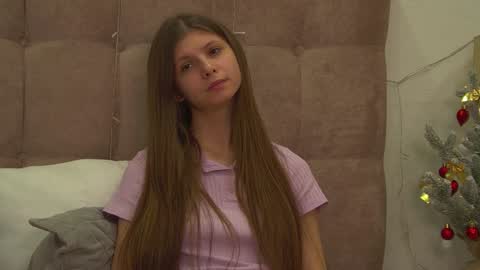 Snapshot of audreybarlow chatting on December 2024 09:30:02 AM Audrey online show from December 2024 09:30:02 AM