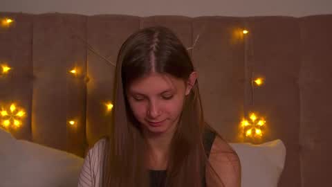 Snapshot of audreybarlow chatting on December 2024 10:34:02 AM Audrey online show from December 2024 10:34:02 AM