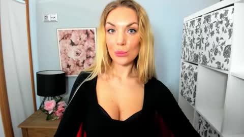 AulloraSensual online show from December 2024 10:06:01 PM