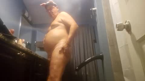 Snapshot of aulyana chatting on November 2025 10:21:01 PM Layboy online show from November 2025 10:21:01 PM