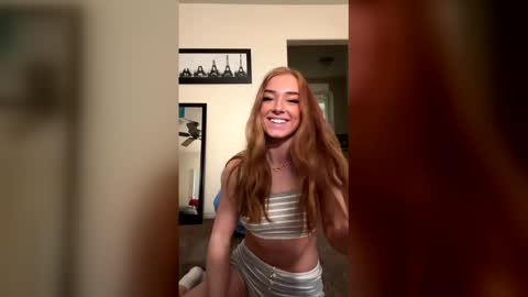 Snapshot of auriamist chatting on February 2026 07:23:01 AM auriamist online show from February 2026 07:23:01 AM