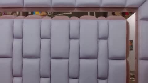 aurora online show from February 2025 09:29:02 PM