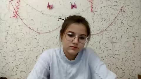 Snapshot of aurora_breeze chatting on February 2026 01:27:02 PM Kiara Xanthe online show from February 2026 01:27:02 PM