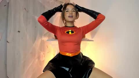 Snapshot of aurora_bunnie chatting on October 2025 01:42:01 AM Sharith  online show from October 2025 01:42:01 AM