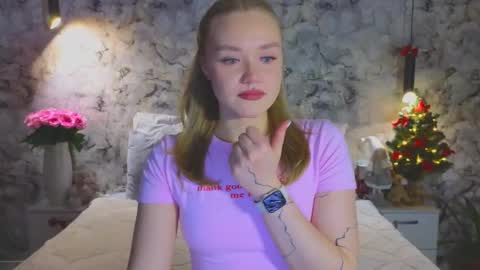 Snapshot of aurora_golden chatting on January 2026 05:27:02 PM Kate online show from January 2026 05:27:02 PM