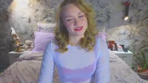 Snapshot of aurora_golden chatting on January 2026 04:56:01 PM Kate online show from January 2026 04:56:01 PM