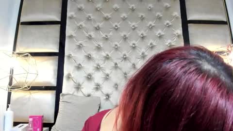 Snapshot of aurora_rossii chatting on October 2025 02:31:02 AM aurora_rossii online show from October 2025 02:31:02 AM