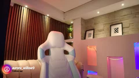 Snapshot of aurora_willow9 chatting on December 2025 03:12:02 AM aurora_willow9 online show from December 2025 03:12:02 AM