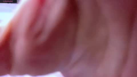 Aurora  Follow me online show from December 2025 10:48:02 PM