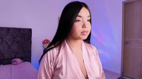 Aurora online show from September 2025 02:13:01 AM