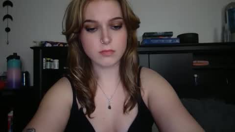 auroralightz1 online show from January 2026 02:36:01 AM