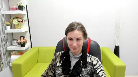 Snapshot of aurorascript chatting on December 2024 03:42:02 PM Aurora online show from December 2024 03:42:02 PM