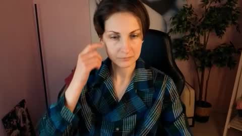 Snapshot of aurorascript chatting on February 2026 06:20:01 PM Aurora online show from February 2026 06:20:01 PM