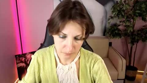 Snapshot of aurorascript chatting on March 2026 06:36:01 PM Aurora online show from March 2026 06:36:01 PM