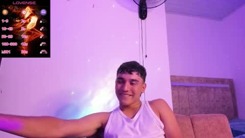 Snapshot of austin_cardieff_ chatting on September 2025 03:43:02 AM Austin online show from September 2025 03:43:02 AM