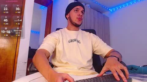 A online show from February 2025 03:31:02 AM