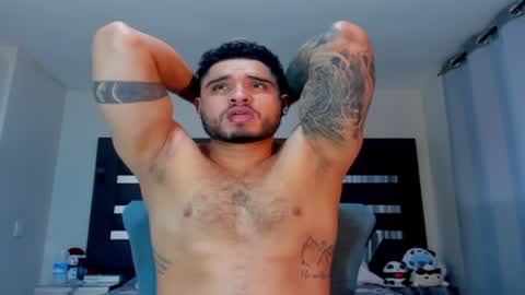 AustinTorres  online show from January 2025 03:19:01 AM