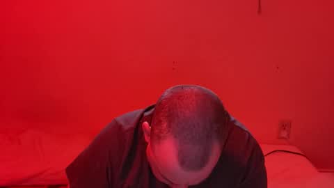 Snapshot of auz1812 chatting on November 2025 10:20:02 PM Auz online show from November 2025 10:20:02 PM