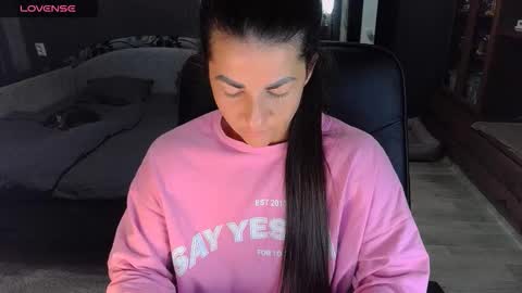 Ava online show from October 2025 11:16:01 AM